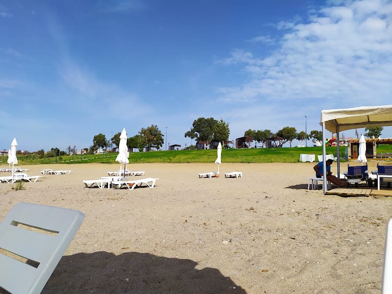 Kizilot public beach