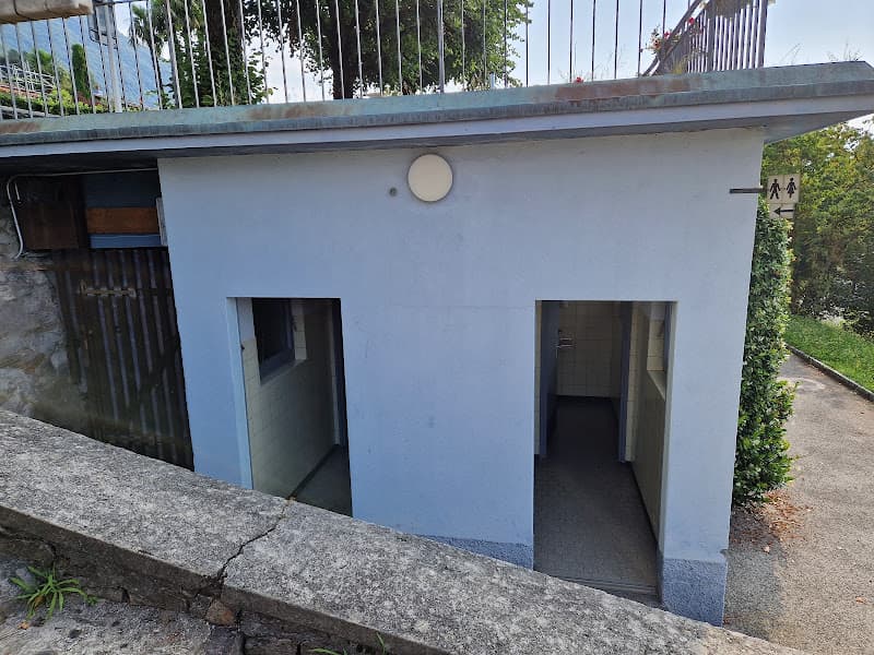 Bagno pubblico
