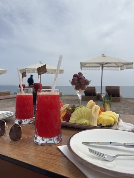 Dubai Beach Lounge