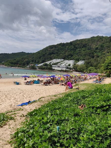 Nai Harn Beach