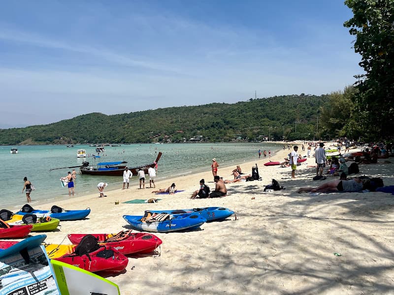 Loh Dalum Beach