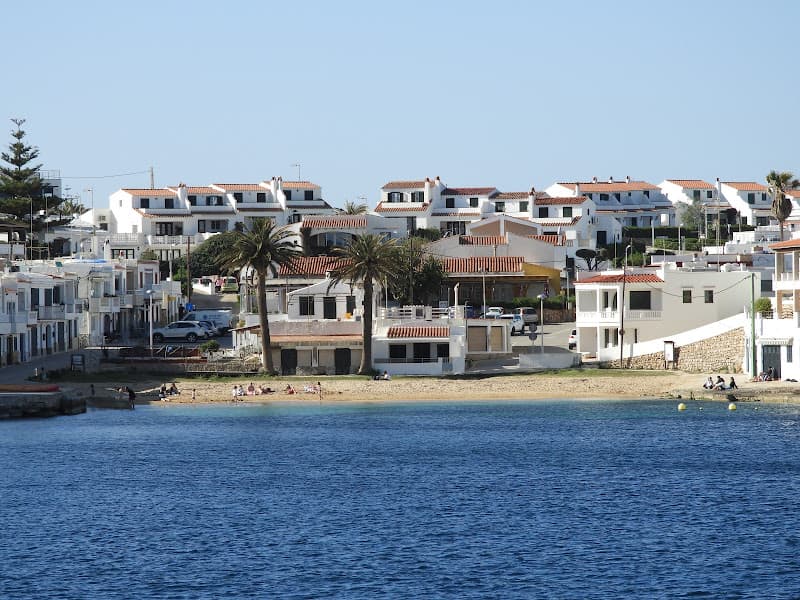 macar Reial