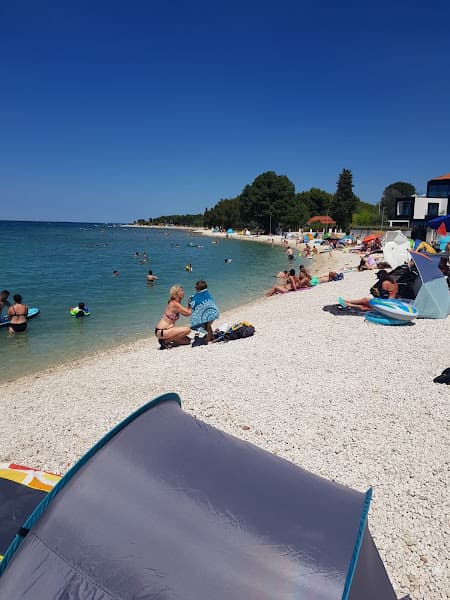 Batana Beach
