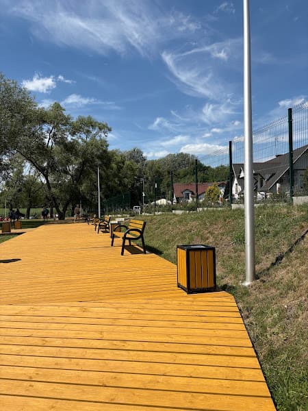 Plaża nad Jeziorem Wierzchucińskim Dużym
