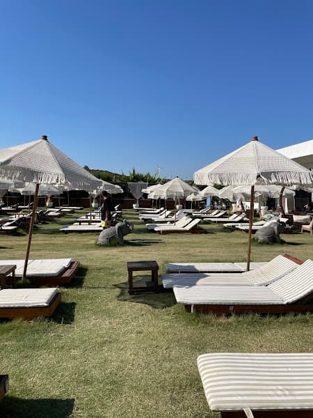 Tüccar Beach Club