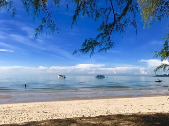 Kla Eng Beach