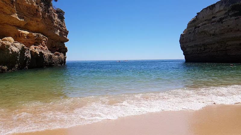 Praia das Fontaínhas