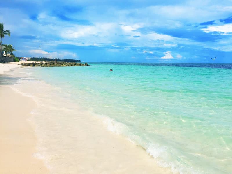 Lucaya Beach