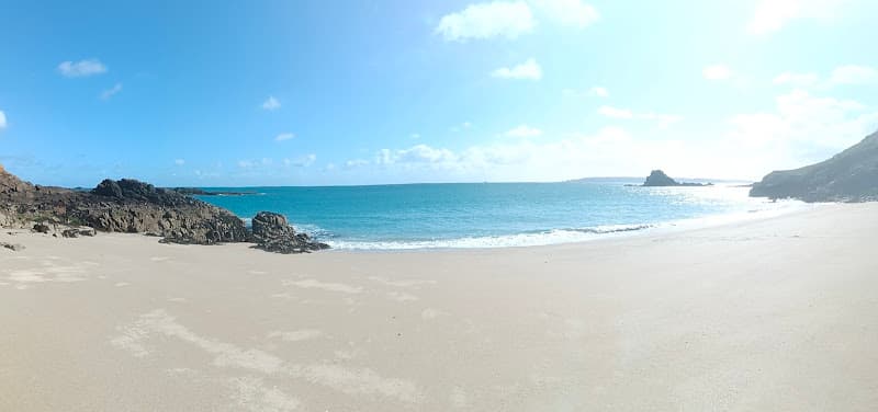 Belvoir Bay