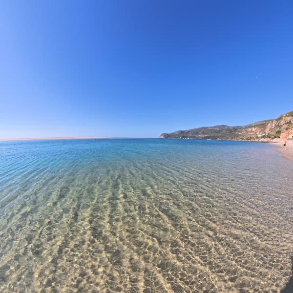 Praia da Figueirinha