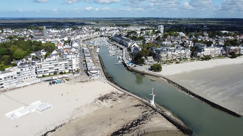 Plage Du Nau
