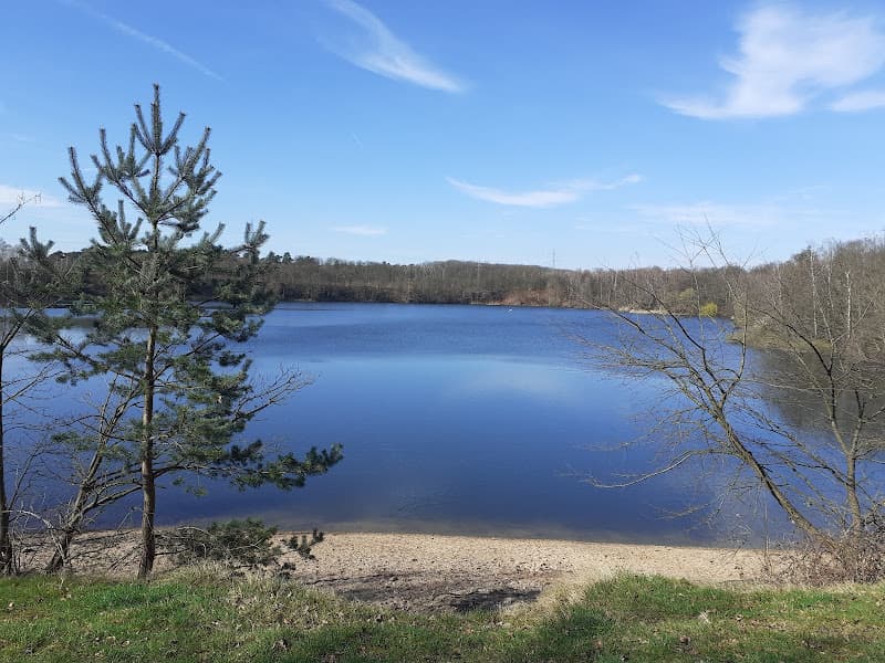 Kleiner Kiesstrand