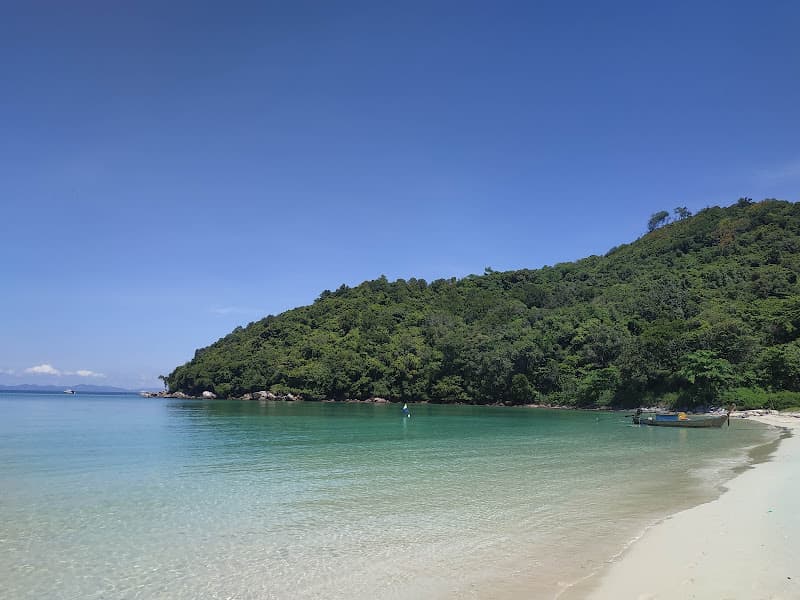 La Na Beach