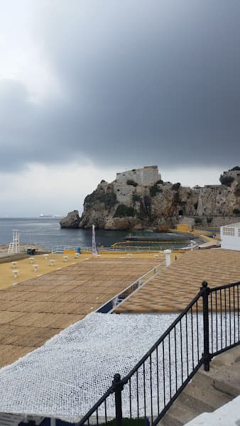 Camp Bay