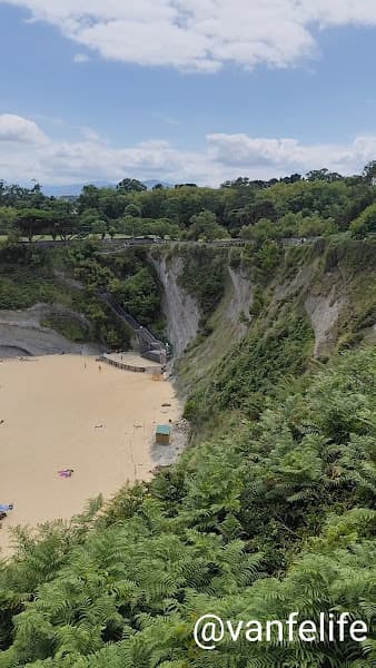 Playa de Mataleñas
