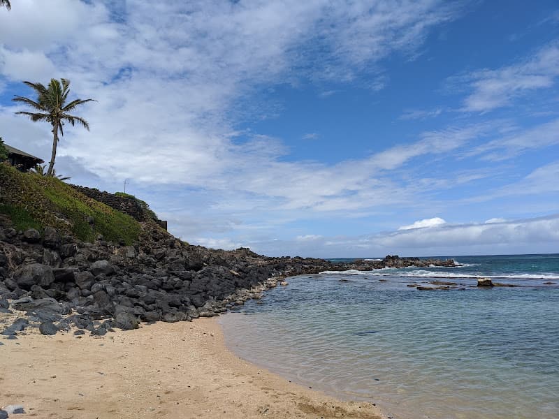 Kuau Cove