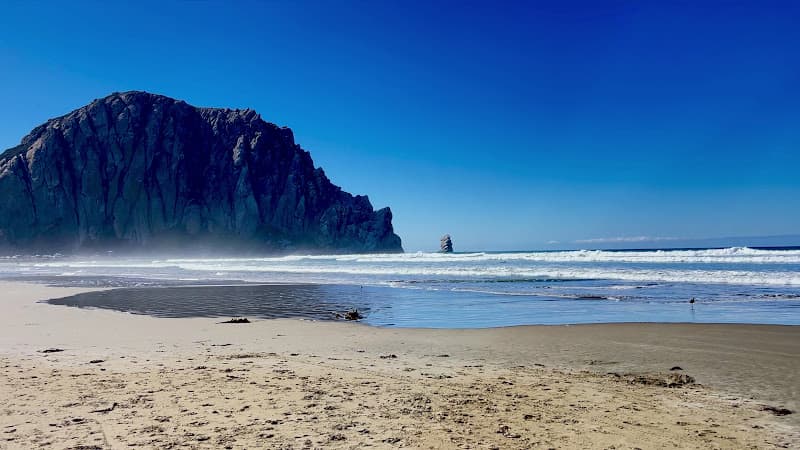 Morro Rock Beach