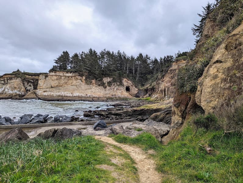 Bastendorff Beach