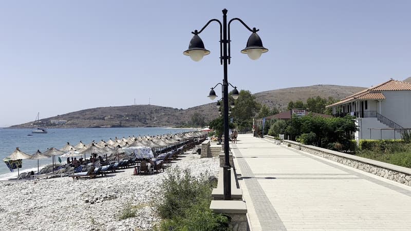 Plazhi i Qeparos