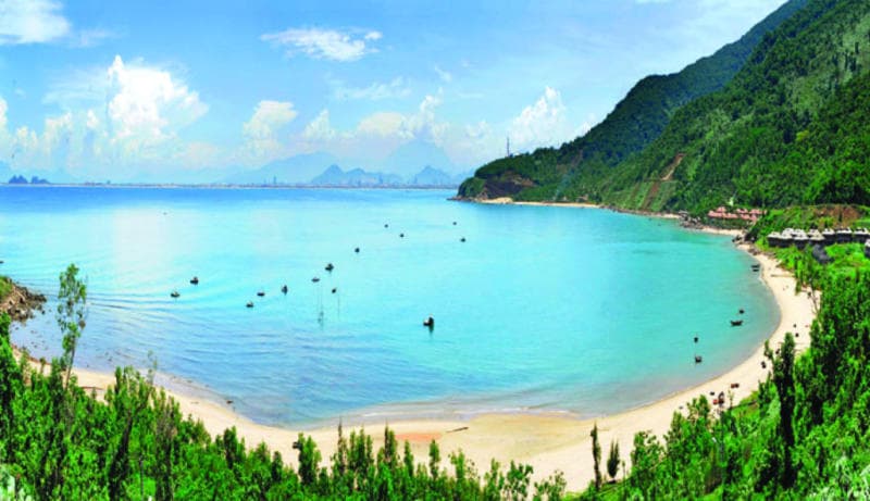Tien Sa Beach