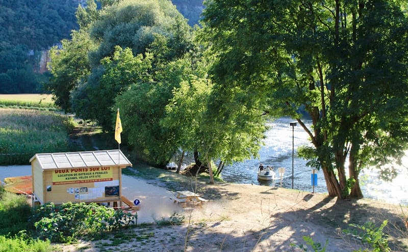 Quai de Cénevières