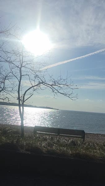Fort Hill Beach