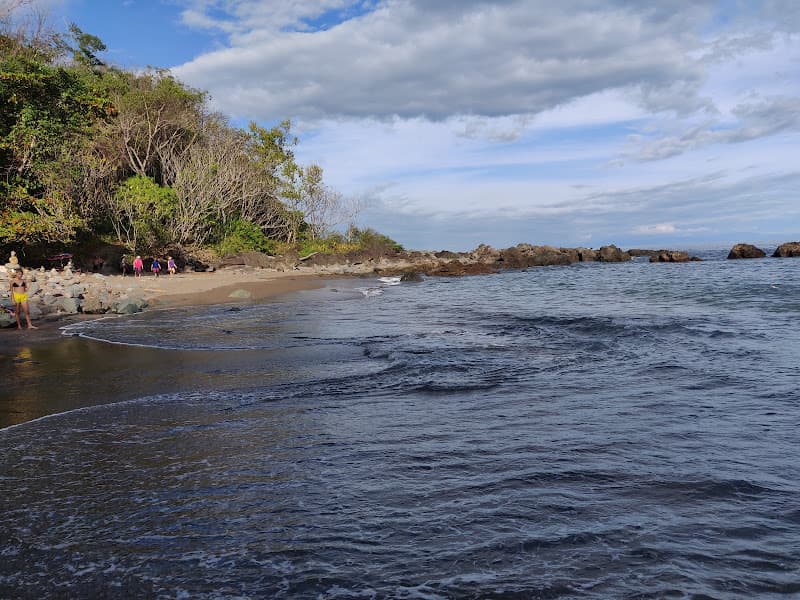 Playa Piedra Colorada