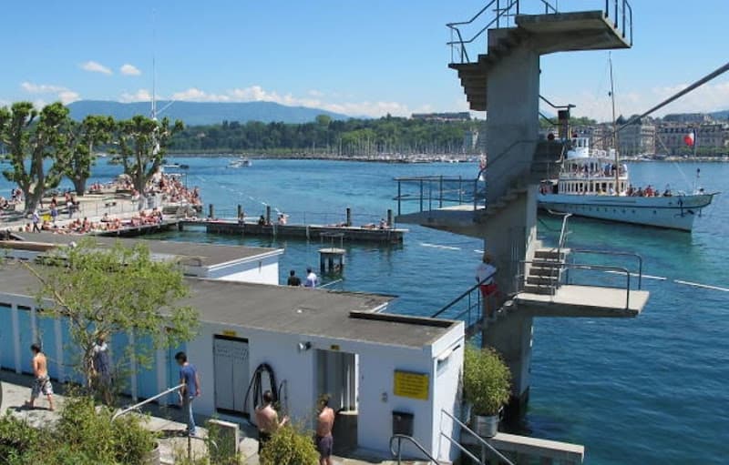 Bains des Pâquis