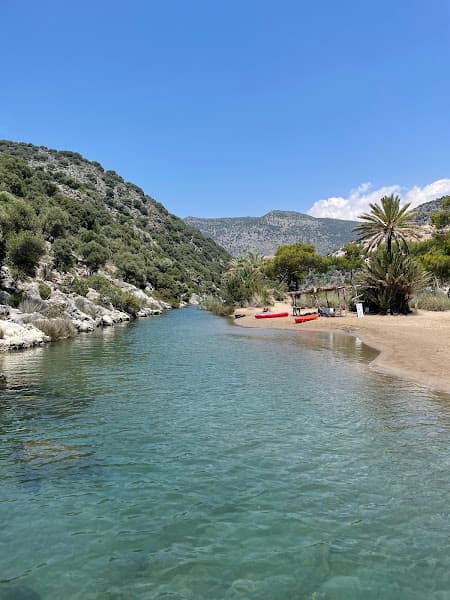 Çayağzı Plajı