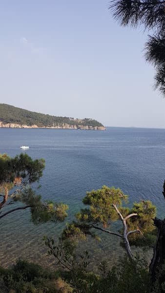 Kaşık Adası Sahili